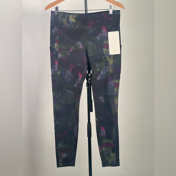 NWT Lululemon Speed Up Tight (Full-On Luxtreme 28") Aura Dark Chrome Multi 12 - Picture 7 of 8